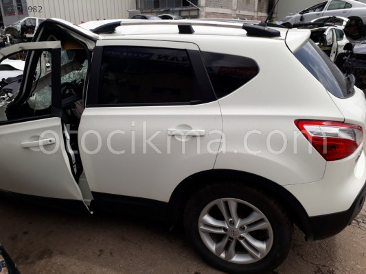 2011 NİSSAN QASHQAİ KOMPLE ORİJİNAL KESME TAVAN ARKA.