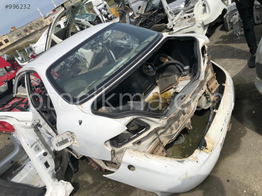 Hyundai Elentra Arka Dingil hatasız orjinal çıkma