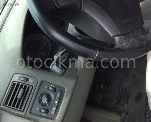 2007 VOLVO S40 HATASIZ SİNYAL KOLU.