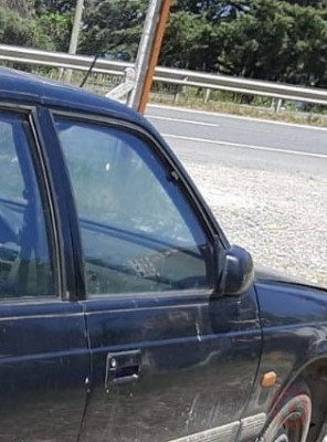1991 model mazda 929 2.0 çıkma sağ ön kapı camı