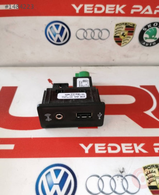 5G0035222E USB VE AUX BAĞLANTI SÖKETİ