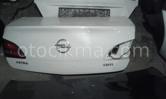 OPEL ASTRA J 2012 BAGAJ KAPISI MG OTO