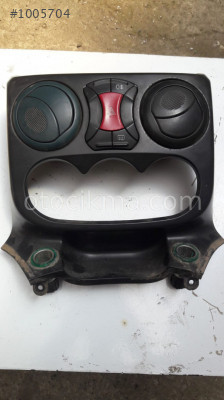 FİAT DOBLO 2005-2009 MODEL ARASI KALORİFER PANELİ ÇERÇEVESİ