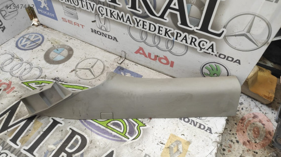 2004-2008 FORD FOCUS SAĞ ARKA SÜTUN TRİMİ 5M51-F280C46