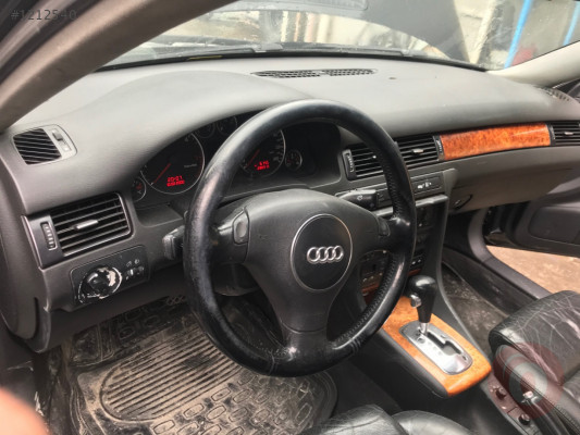Audi A6 direksiyon airbaği
