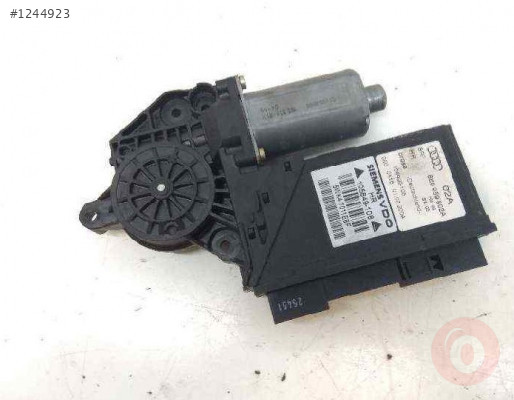 AUDI A4 CAM MOTORU SAĞ ARKA 8E0959802A 0130821776