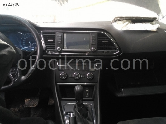 SEAT LEON SW 2016 GÖĞÜS TORPİDO KONSOL VE AKSAMLARI