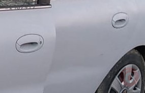1996 hyundai elantra 1.8 otomatik çıkma sol takım kapı kolu