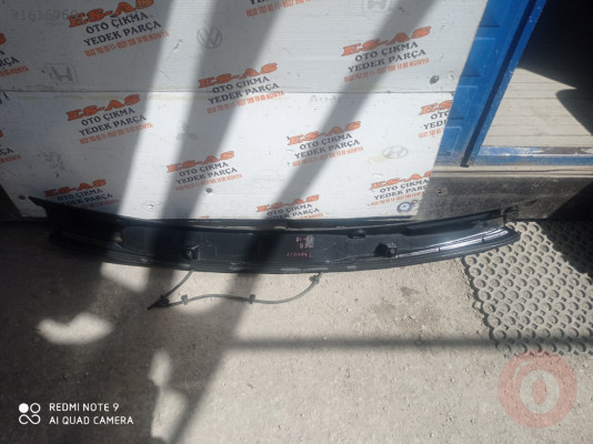 Ford Transit Mk8 Ön Cam Izgarası 2012-2018
