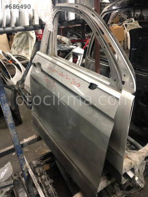 tiguan sağ ön  kapı ve tiguan tüm çıkma parçalar