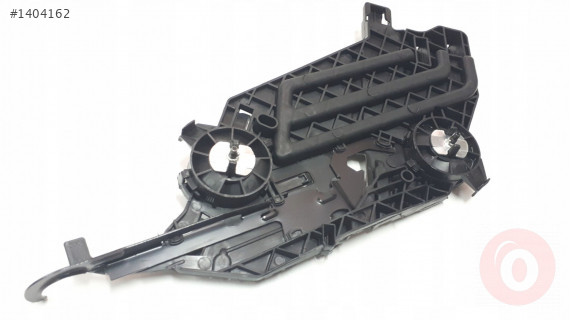 SKODA OCTAVİA 09-12 FAR SABİTLEME BRAKETİ SAĞ 1Z0941464A
