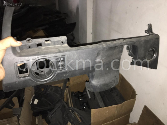 Volkswagen Passat B6 torpido alt kısım hatasız orjinal çıkma