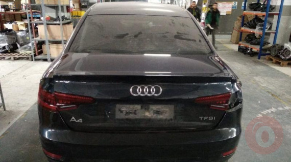 AUDI A4 2016 2019 BAĞAJ KAPAĞI SÖKME B.K (W1/X5R) 8W5827025