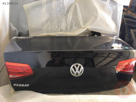 PASSAT B8 BAGAJ KAPAĞI