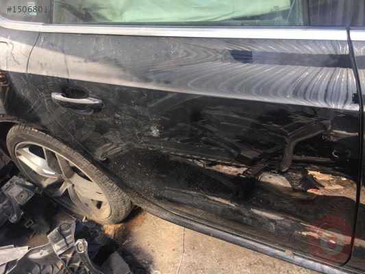 Audi a5 sağ arka kapı  çıkma parçalar