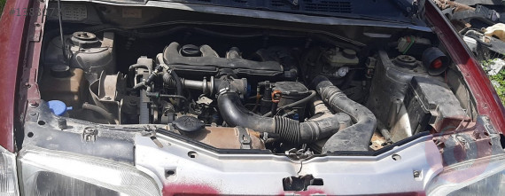 2000 peugeot partner 1.9 çıkma motor aksamı tesisat