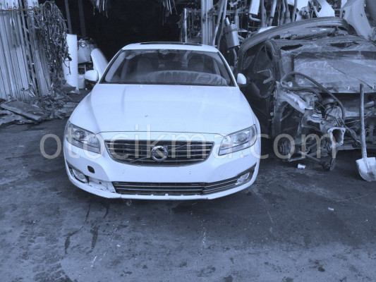 VOLVO S80 ÇIKMA KESME ÖN KASA.