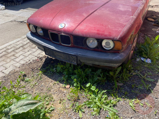 BMW 5.20 ÖN PANJUR ÇIKMA