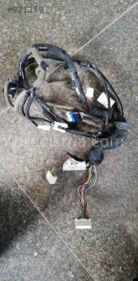 241254EH0E Nissan Qashqai sol ön kapı tesisatı