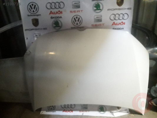 VOLKSWAGEN GOLF 7 ÖN KAPUT ORJİNAL ÇIKMA PARÇA