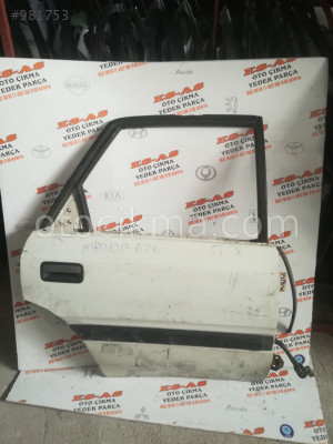 Mazda 626 sağ arka kapı