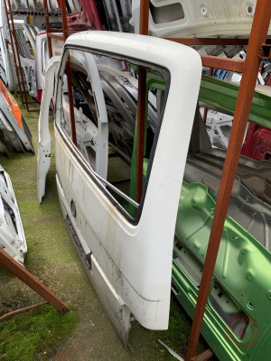 VW TRANSPORTER T4 ÇIKMA ORJİNAL ARKA BAGAJ KAPISI