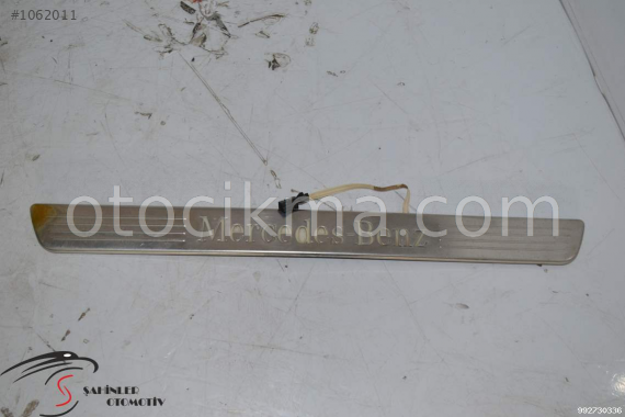 A SERİSİ W176 A176 A246 W246 CLA W117 SAĞ ÖN KAPI BASAMAK