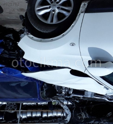 2011 NİSSAN QASHQAİ ORİJİNAL SAĞ ÖN ÇAMURLUK.