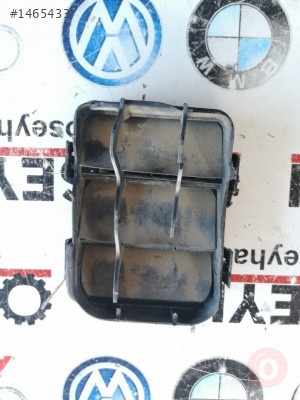 1H0819465E audi a3 sportback sol bağaj havalandırma kapağı