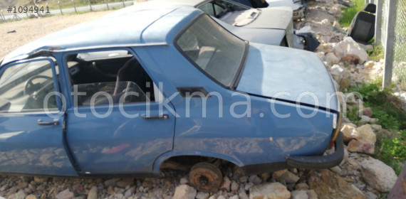 reno 12 çıkma sol kapı reno 12 çıkma parça