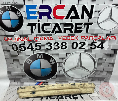 BMW E36 ÇIKMA ORJİNAL ARKA TAMPON DEMİRİ 8119218