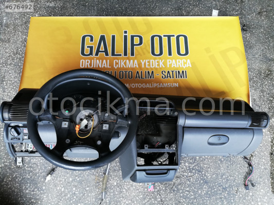 Opel Corsa Boş torpido hatasız orjinal çıkma