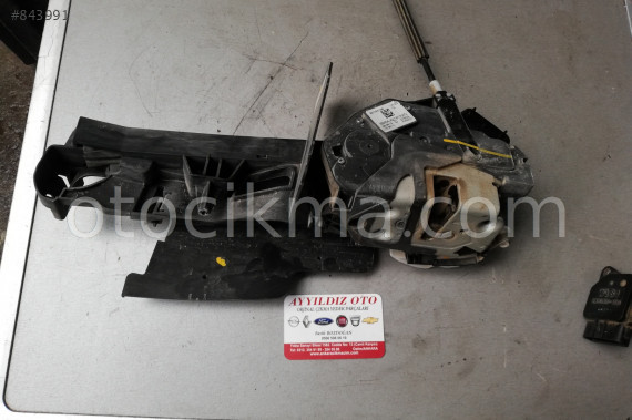 FORD COURİER SOL ÖN KAPI KİLİDİ BM5A-A21813