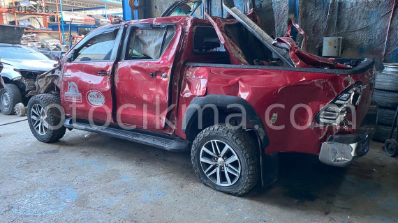TOYOTA HİLUX REVO ÇIKMA YEDEK PARÇALARI