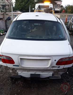 2005 model fiat albea 1.6 16v kesme arka