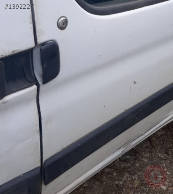 citroen berlingo çıkma sağ ön kapı kolu