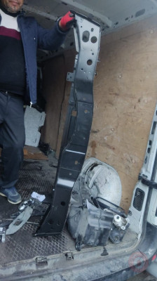 FORD COURİER ARKA PANEL SACİ ORİJİNAL SIFIR AYARINDA