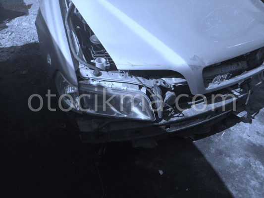 2001 VOLVO S40 ÇIKMA 2000 TURBO SAĞ FAR.