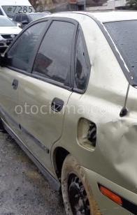2001 model volvo s40 çıkma sol arka kapı.