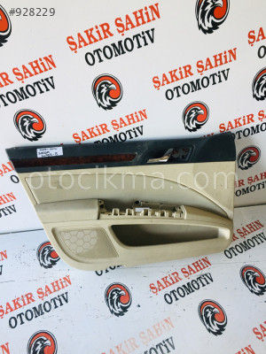 2009-2014 skoda super b kapı kartonu cıkma
