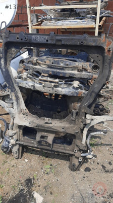 peugeot 607 çıkma motor traversi beşik