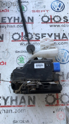 3D1837016AC vw caddy golf 5 jetta 2004-10 sağ ön kapı kilidi