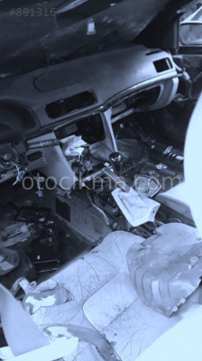 2001 VOLVO S80 ÇIKMA GÖĞÜSLÜK.