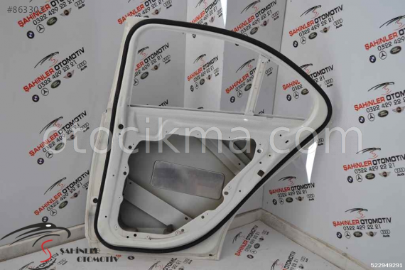MERCEDES C SERISI W205 SAğ ARKA KAPı A2057320210
