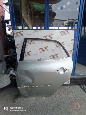 Toyota Auris Sol Arka Kapı Boş 2008-2012