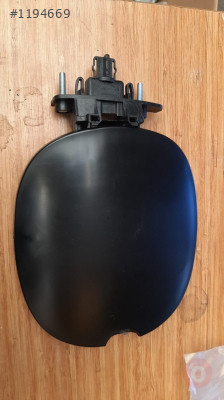 renault clio sıfır benzin depo dış kapağı