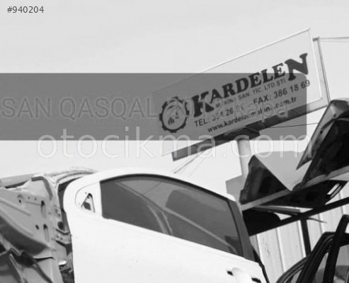 ORJİNAL ORJİNAL 2012 NİSSAN QASHQAİ SAĞ ARKA KAPI CAMI.