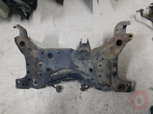 FORD FOCUS 1 MOTOR TRAVERSİ