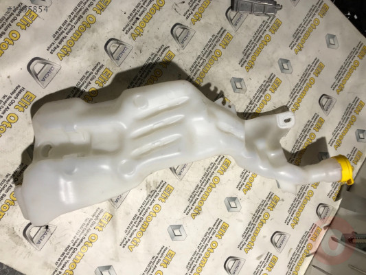 RENAULT MEGANE 4 CAM SU FISKİYE BİDONU