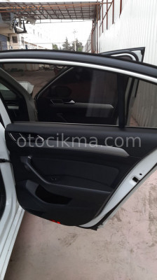 VOLKSWAGEN PASSAT ÇIKMA SAĞ ARKA KAPI DÖŞEMESİ ENES OTO